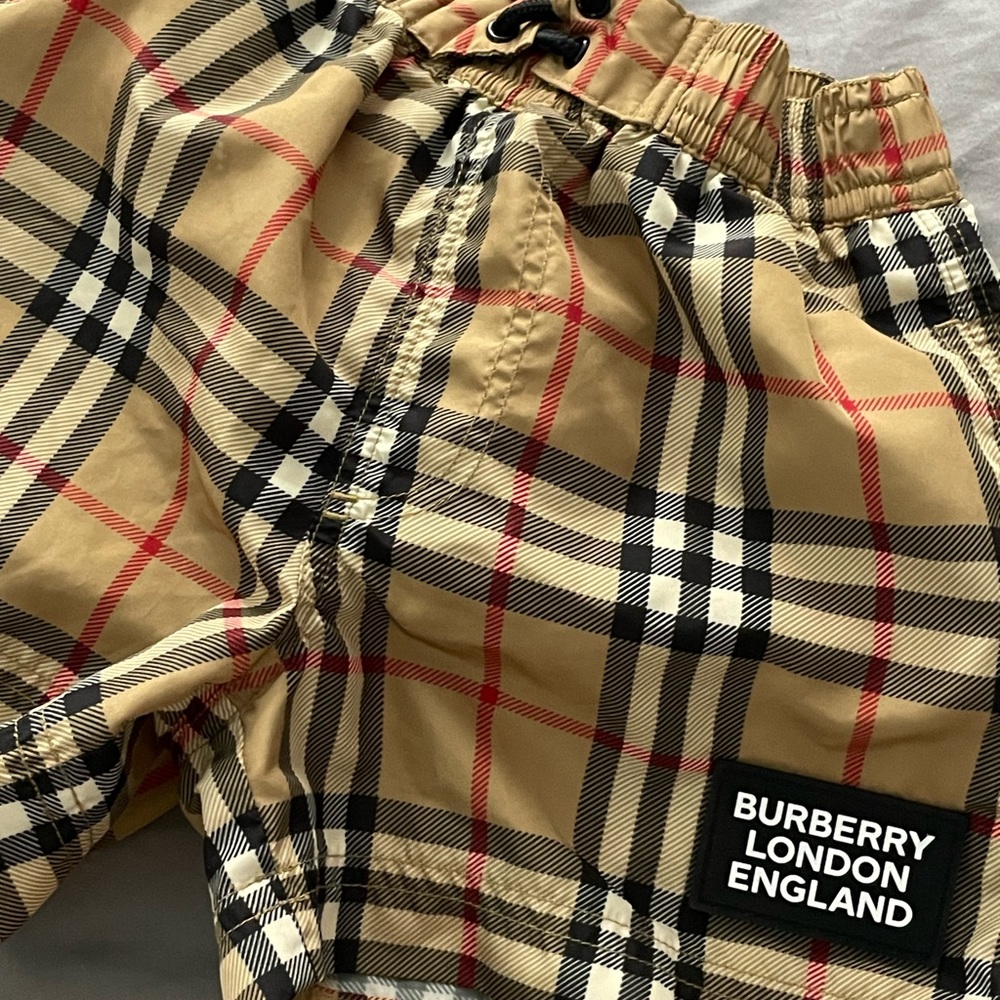 Size 4 trunks for boys